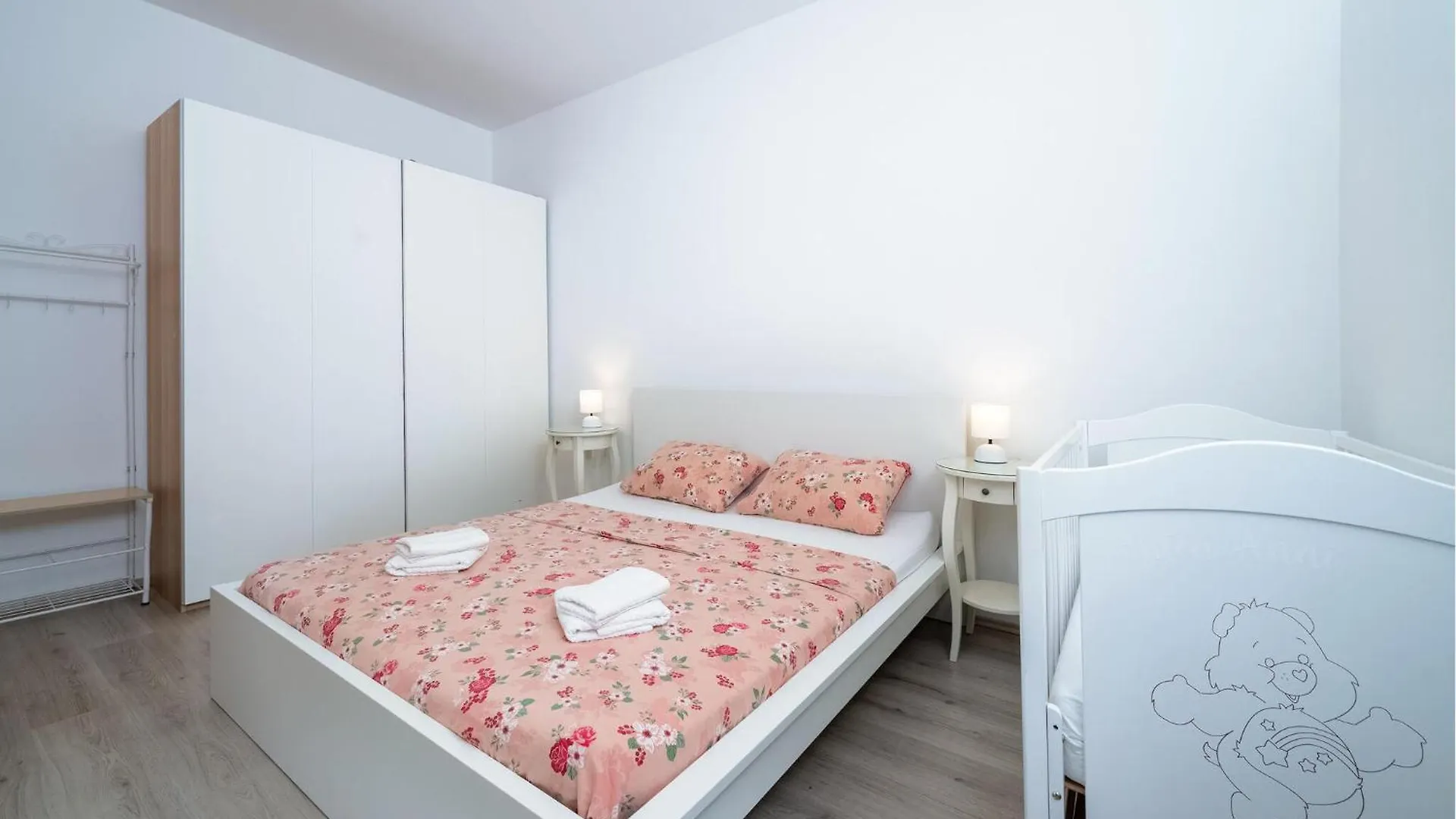 Cozy Apartment In Pula With Kitchen Croatia