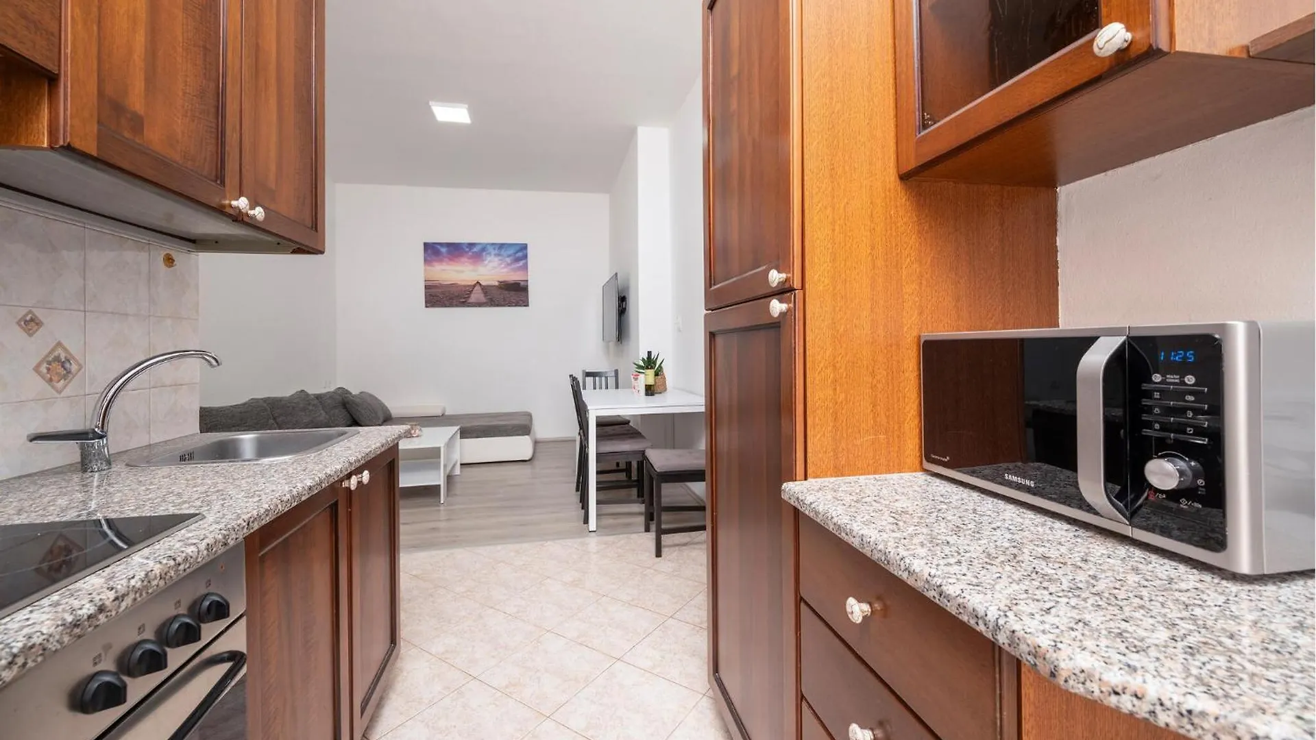 Cozy Apartment In Pula With Kitchen