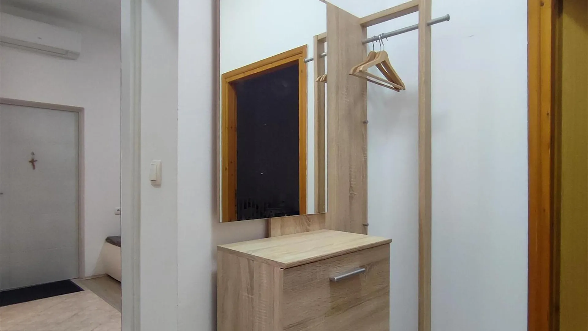 Cozy Apartment In Pula With Kitchen 0*,