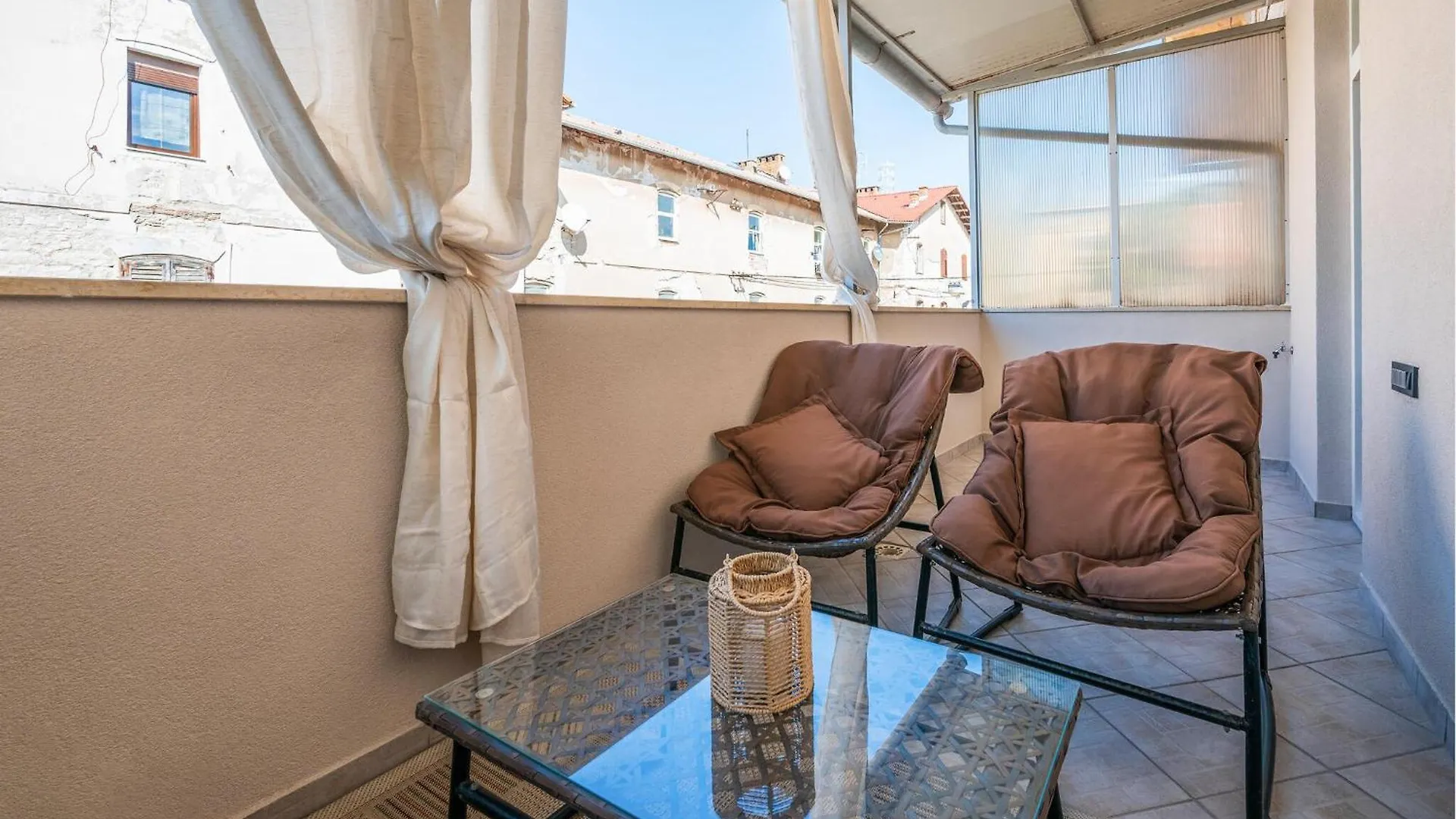 Cozy Apartment In Pula With Kitchen
